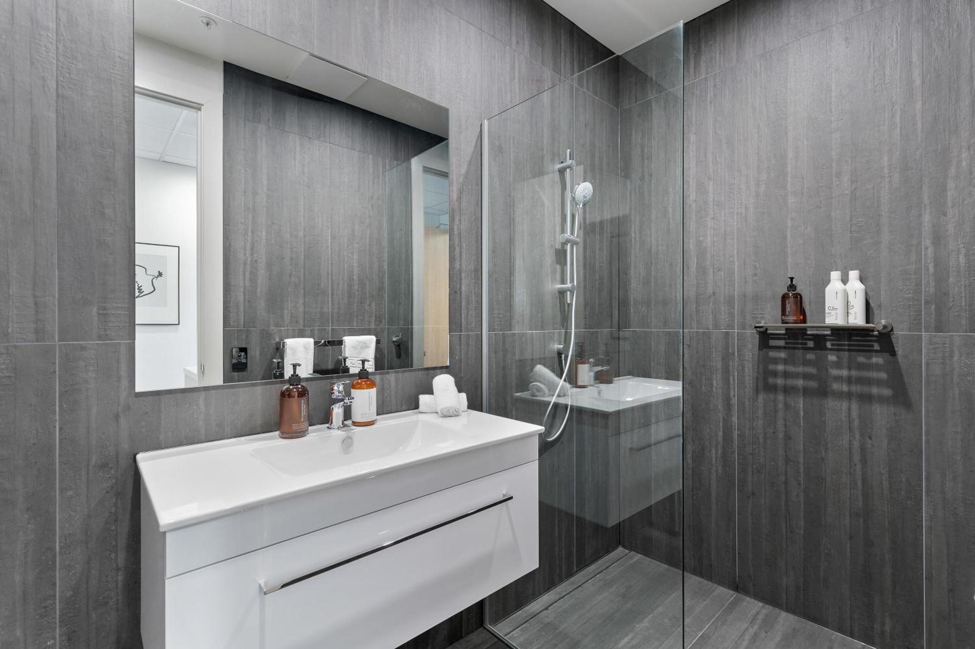 12Th Avenue Suites ควีนส์ทาวน์ ภายนอก รูปภาพ
